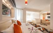 Туры в отель Golden Life Heights Deluxe Suite