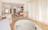 Туры в отель Golden Life Heights Deluxe Suite