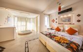 Туры в отель Golden Life Heights Deluxe Suite