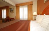 Туры в отель Best Western Airport Plaza Inn