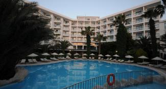 Tropical Beach Hotel 4*