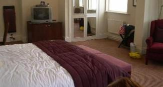 Macdonald Burlington Hotel 4*