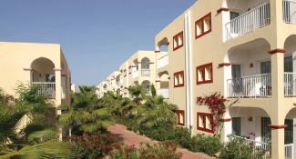 Sirenis Hotel Club Aura 4*