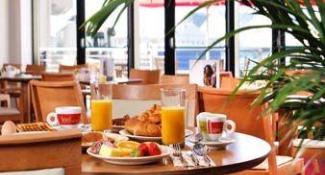 Ramada Encore Hotel Chatham 3*