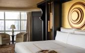 Туры в отель Jumeirah Emirates Towers