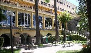 Escuela Santa Brigida 4*