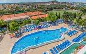 Туры в отель Holiday Center