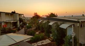 Q Village - Poleg Beach 3*