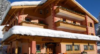 Albergo Clara 2*