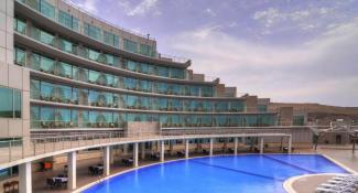 Ramada Baku 5*