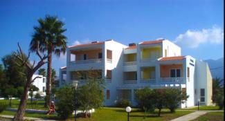 Byron Apartments 3*