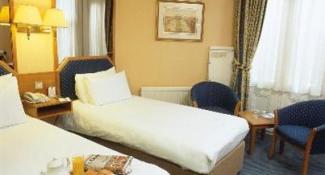 Best Western Burns Hotel 3*