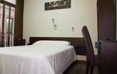 Туры в отель Paris Hostal