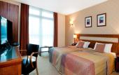Туры в отель Ramada Hotel and Suites London Docklands
