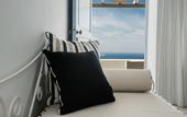 Туры в отель Lilium Santorini Hotel