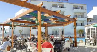 Cheerfulway Hotel California  3*