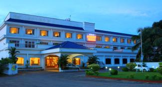 Abad Airport Hotel 3*