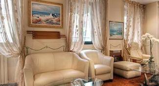 Hotel Prince Monceau Paris 3*