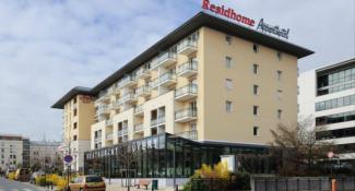 Residhome Appart Hotel Paris-Massy  4*