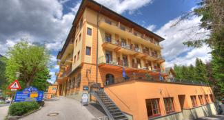 Euro Youth Hotel Krone 3*