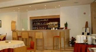 Business Hotel 4*