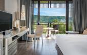 Туры в отель Pullman Phuket Arcadia Naithon Beach