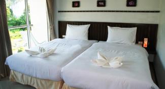 AThome Hotel two @Nanai 8 & Thai Kitchen 3*