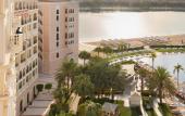 Туры в отель The Ritz-Carlton Abu Dhabi Grand Canal