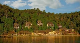 Gaya Island Resort 5*