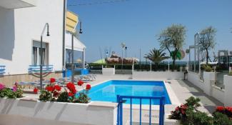 Hotel Costazzurra 3*