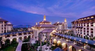 Wanda Vista Resort Sanya 5*