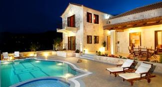 Emerald Deluxe Villas Villas