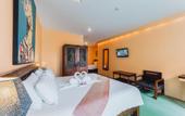 Туры в отель CC`s Hideaway Hotel