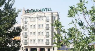 Central Hotel 4*