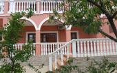 Туры в отель Arazzo Holiday Apartments