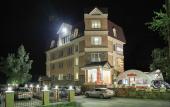 Туры в отель Neo Hotel
