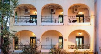 Erofili Apartments 3*