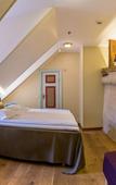 Туры в отель Cru Hotel