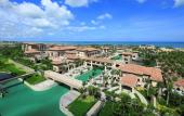 Туры в отель Wyndham Grand Plaza Royale Hainan Longmu Bay