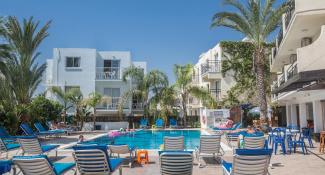 Pavlinia Hotel & Apartments 3*