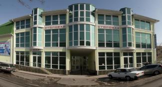 На Эскадронной 3*