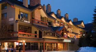 Whistler Village Inn & Suites 3*