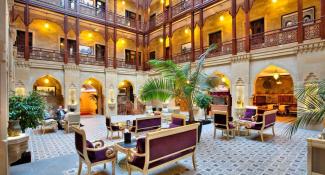 Shah Palace Baku 4*