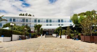 Delphi Beach Hotel 3*