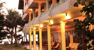 Time N Tide Beach Resort 2*