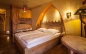 Туры в отель Burghotel Castillo Alcazar
