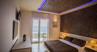 Jimmys Apartments 3*