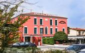Туры в отель Villa Pigalle