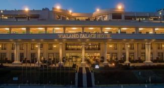 Isfanbul Holiday Home & Suites 4*