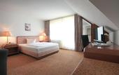 Туры в отель Hotel Flora Stuttgart-Mohringen